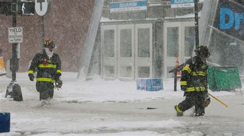 'Bomb cyclone' floods Boston streets with icy water, residents urge ...