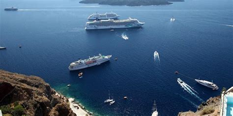 Santorini cruise port, Greece - The ultimate guide - Cozypickups