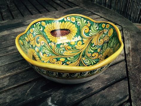 Pottery bowl pasta bowl soup bowl Fluted italian pottery