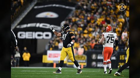 Steelers Captain Cam Heyward Knows It Will Take A Group Effort To Slow ...