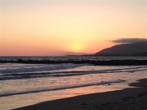 Sunset at Ventura beach Photograph by Jessica Sheehan - Fine Art America