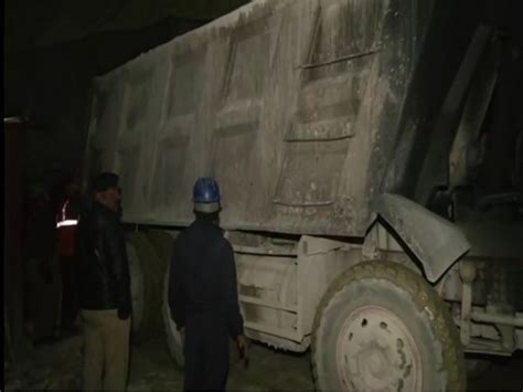 India: At least 40 people feared trapped in Uttarakhand tunnel collapse ...