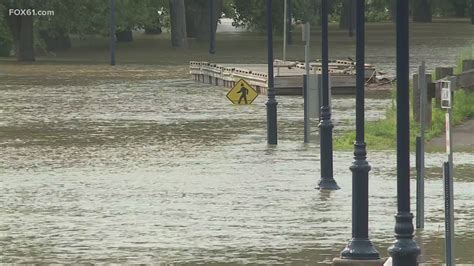 Flooding in Connecticut River destroys farm, closes park | fox61.com