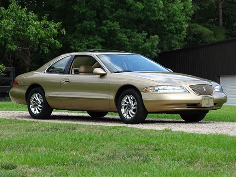 1998 Lincoln Mark VIII | Raleigh Classic Car Auctions