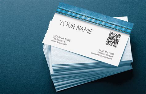 Metallic Business Cards: Making a Lasting Impression