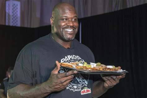 Shaquille O'Neal under fire for missing Papa John's meetings - Yahoo Sports