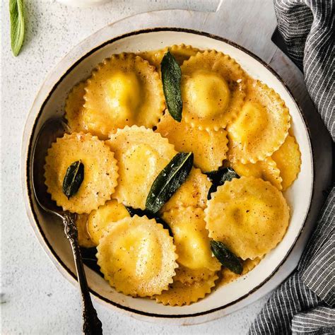 Easy Mushroom Ravioli - The Cheese Knees