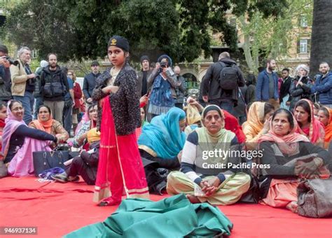 1,325 Nagar Kirtan Stock Photos, High-Res Pictures, and Images - Getty ...