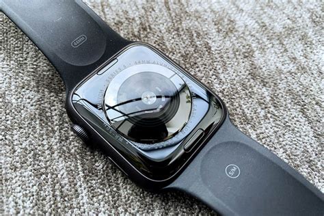 Future Apple Watches May Get Blood Oxygen Monitors: Report | Beebom