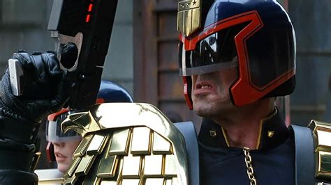 Judge Dredd (1995) - Backdrops — The Movie Database (TMDB)