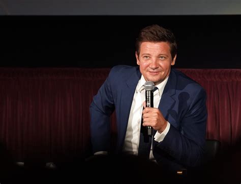 Jeremy Renner Announces His Vodka Company