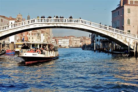 Ponte degli Scalzi (bridge of the barefoot) | Venice | Ricardo Martins | Flickr