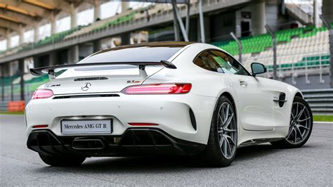 2017 Mercedes-AMG GT R (MY) - Wallpapers and HD Images | Car Pixel