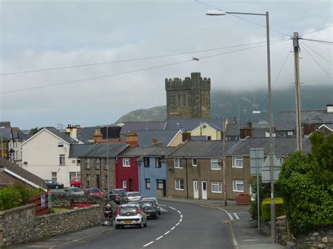 Tywyn - Gwynedd, Wales - Around Guides