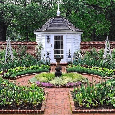 35 Perfect Garden House Design Ideas For Your Home