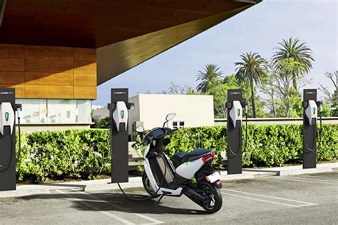 TVS Motor Signs MoU With Tata Power On Electric Two-Wheeler Charging ...