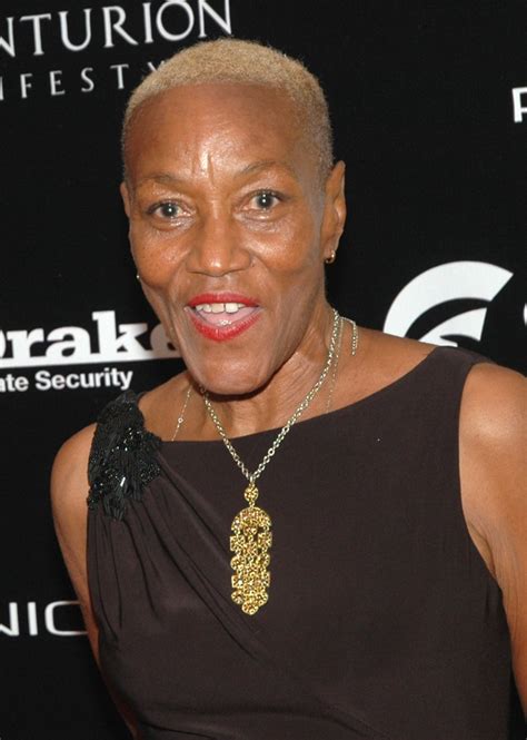 Gloria Jones - Age, Birthday, Bio, Facts & More - Famous Birthdays on ...