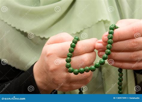 Woman Praying Image