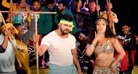 Khesari Lal Yadav New Bhojpuri Holi Song: खेसारी लाल के होली सॉन्ग का धमाल! हुआ Viral