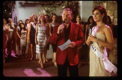 Miss Congeniality Movie stills - Miss Congeniality Photo (1477641) - Fanpop