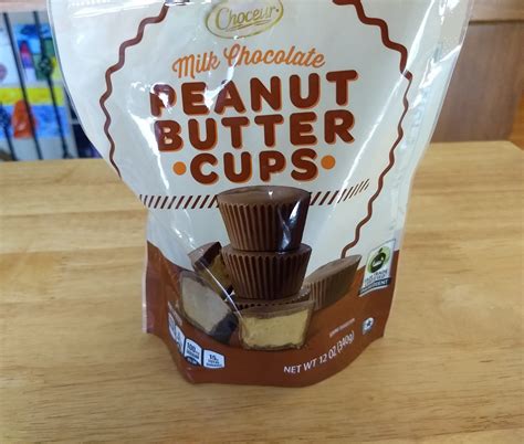 Choceur Milk Chocolate Peanut Butter Cups | ALDI REVIEWER | Peanut butter cups, Butter cups ...