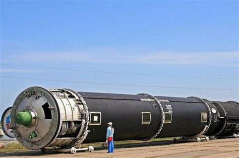 Russia to launch Sarmat monster ICBM towards Hawaii