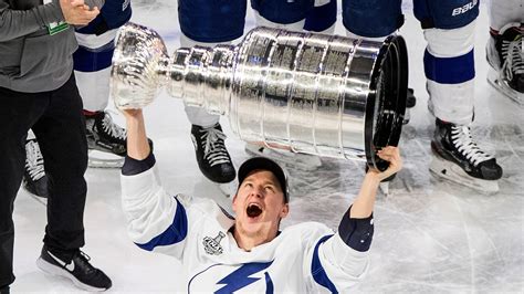 Steve Yzerman 'thrilled' for Tampa Bay's Stanley Cup success : r ...