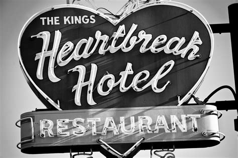 Heartbreak Hotel Restaurant, Plate 3 | Graceland www.elvis.c… | Flickr