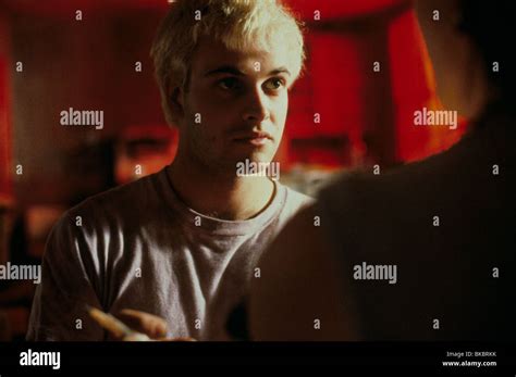 TRAINSPOTTING (1996) JONNY LEE MILLER TASP 110 Stock Photo - Alamy