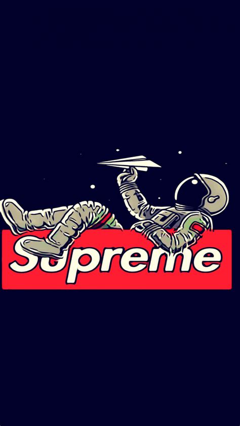 Astronaut Wallpaper 4K, Supreme, Dark background, Simple