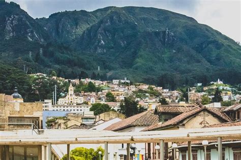 La Candelaria Private Tour Bogotá Local Lunch 2 Museums (6 Hrs.)