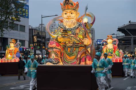 South Korea Sojourns VI: Lotus Lantern Parade > Osan Air Base > Article ...