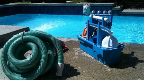 Swimming Pool Cleaning Techniques - Easy & Effective Way