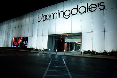 Bloomingdale's South Coast Plaza | www.modchik-photography.c… | Flickr