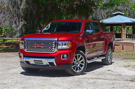 2017 GMC Canyon Denali 4WD Crew Cab Review & Test Drive