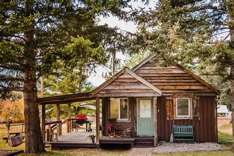 Cabin 9 miles from Glacier Park Entrance - Cabins for Rent in Martin City, Mo… | Glacier ...