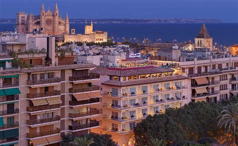 Photo gallery of the Hotel Saratoga, in the heart of Palma