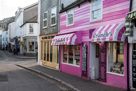 Salcombe Sweet Shop - Finest Stays