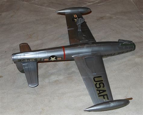 Republic F-84 Thunderjet Model | Collectors Weekly