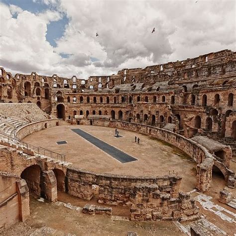 The Amphitheatre of El Jem | Amusing Planet