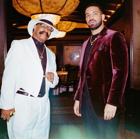 Drake's dad Dennis Graham makes the ladies swoon in seductive Kinda ...