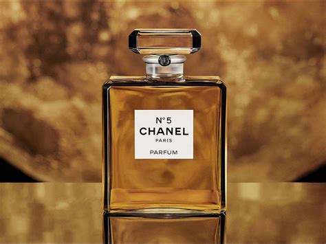 «Chanel n.5», el perfume más famoso y vendido de la historia – El Expresivo