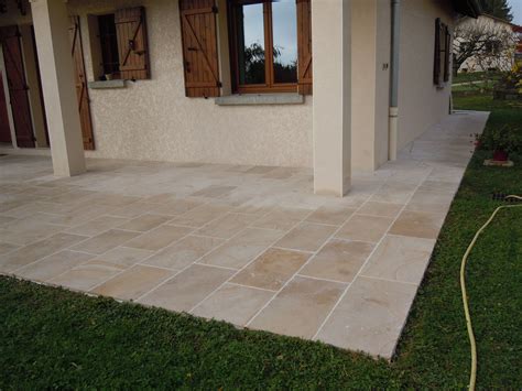 Pierre de bourgogne fabricant de dallage carrelage en pierre naturelle ...