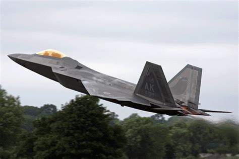 Raptor Launch - GIF Image (Warning - Large File) - FighterControl