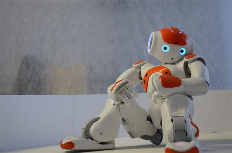 This AI robot learns to imagine itself