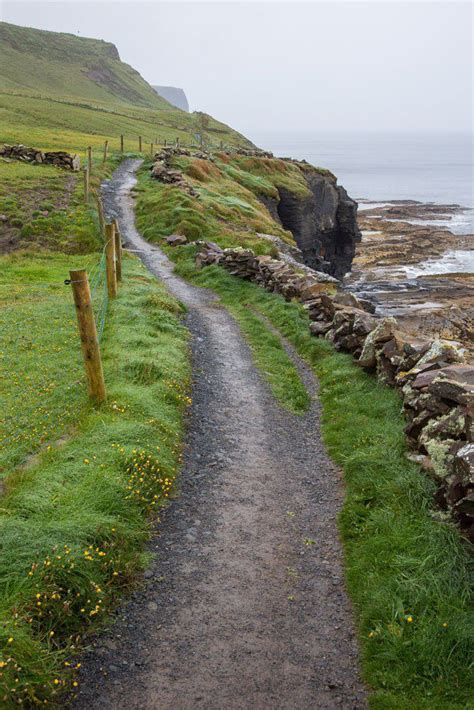 Cliffs of Moher: How to Walk from Doolin to Hags Head in 2020 | Cliffs of moher, Ireland travel ...