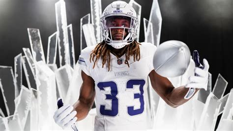 Minnesota Vikings unveil white alternate uniforms - ESPN