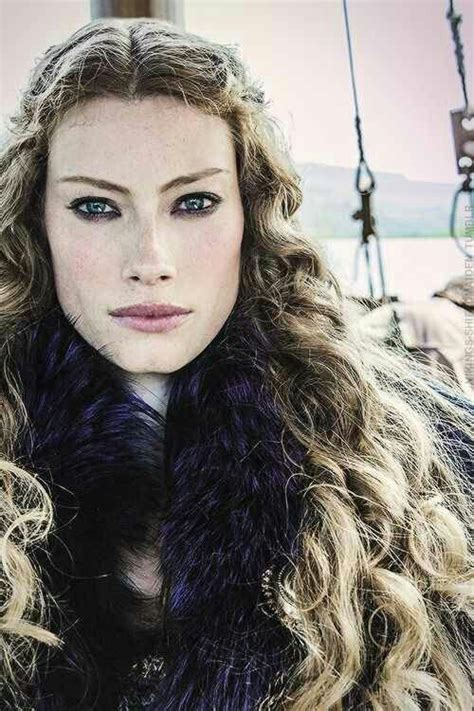 Aslaug Vikings Actress ~ Aslaug (alyssa Sutherland) In #vikings (# ...