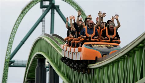 Lawsuit: Rider's height increases risk from Kingda Ka roller coaster