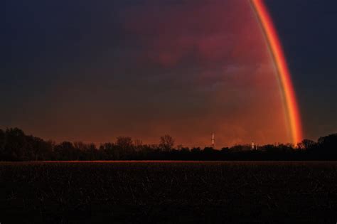 Sunset rainbow : r/pics